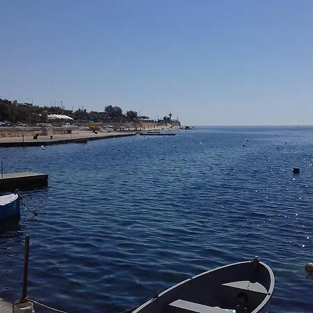 The April Maisonette *