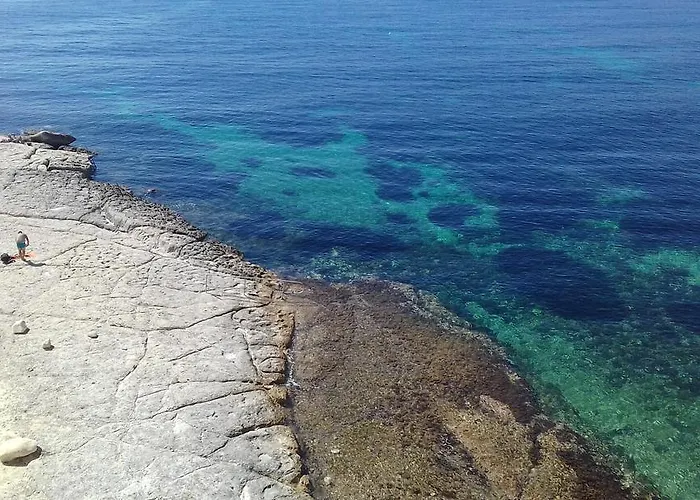 The April Maisonette *