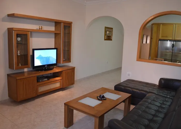 The April Maisonette