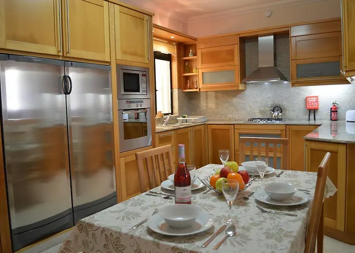 The April Maisonette *